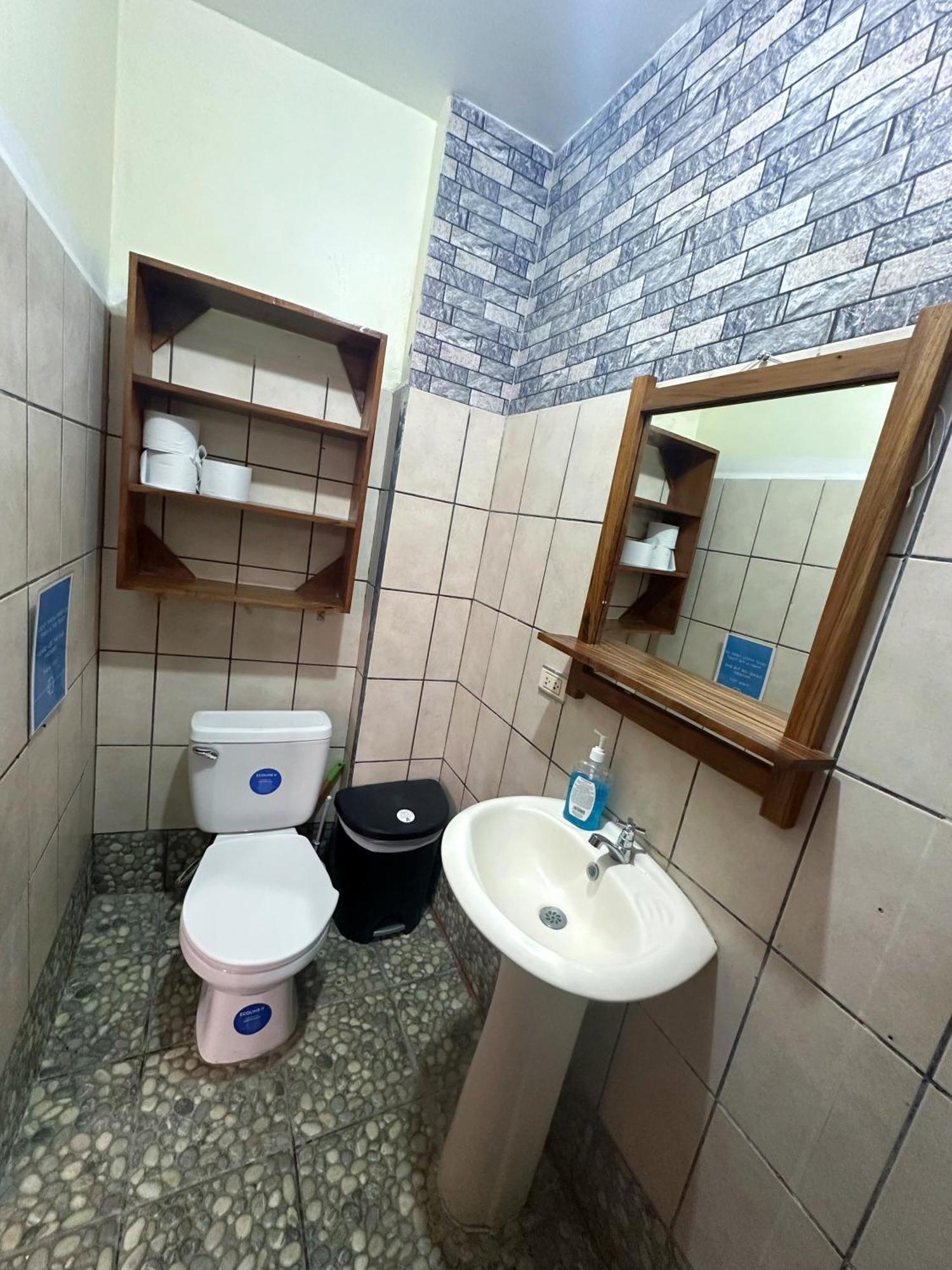 Sandy Toes Hostel Samara Bagian luar foto